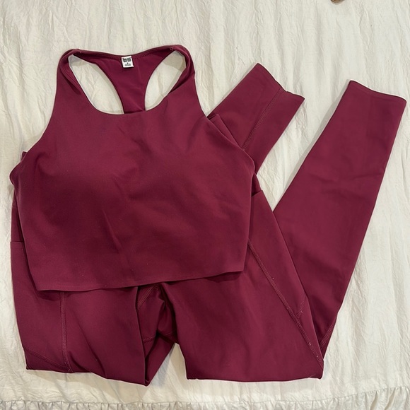 Uniqlo Pants - Uniqlo 2-piece athletic set